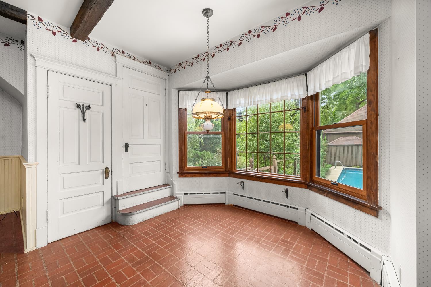 415 S 4th Street Property Photo 11