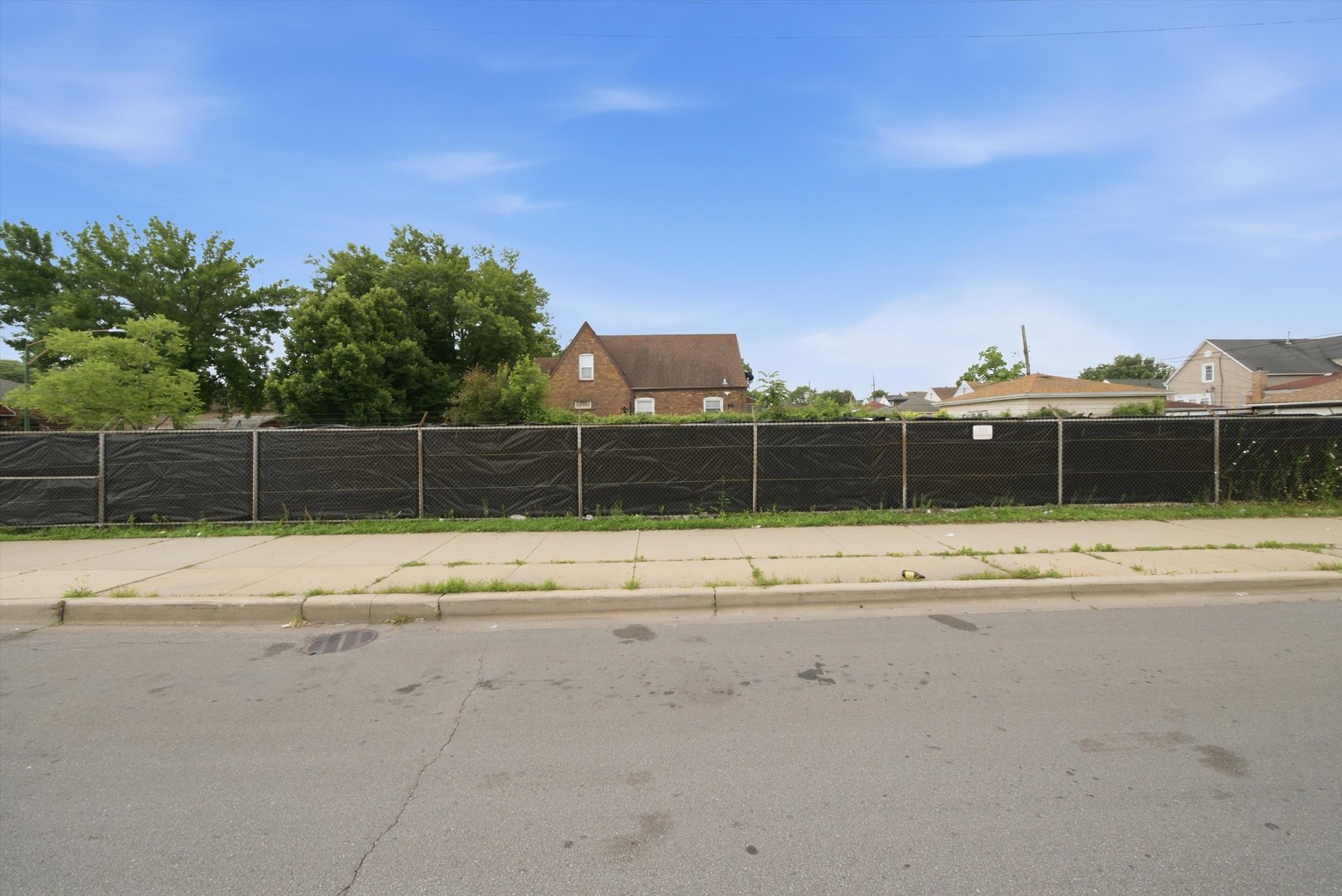 5100 S Francisco Avenue Property Photo 6