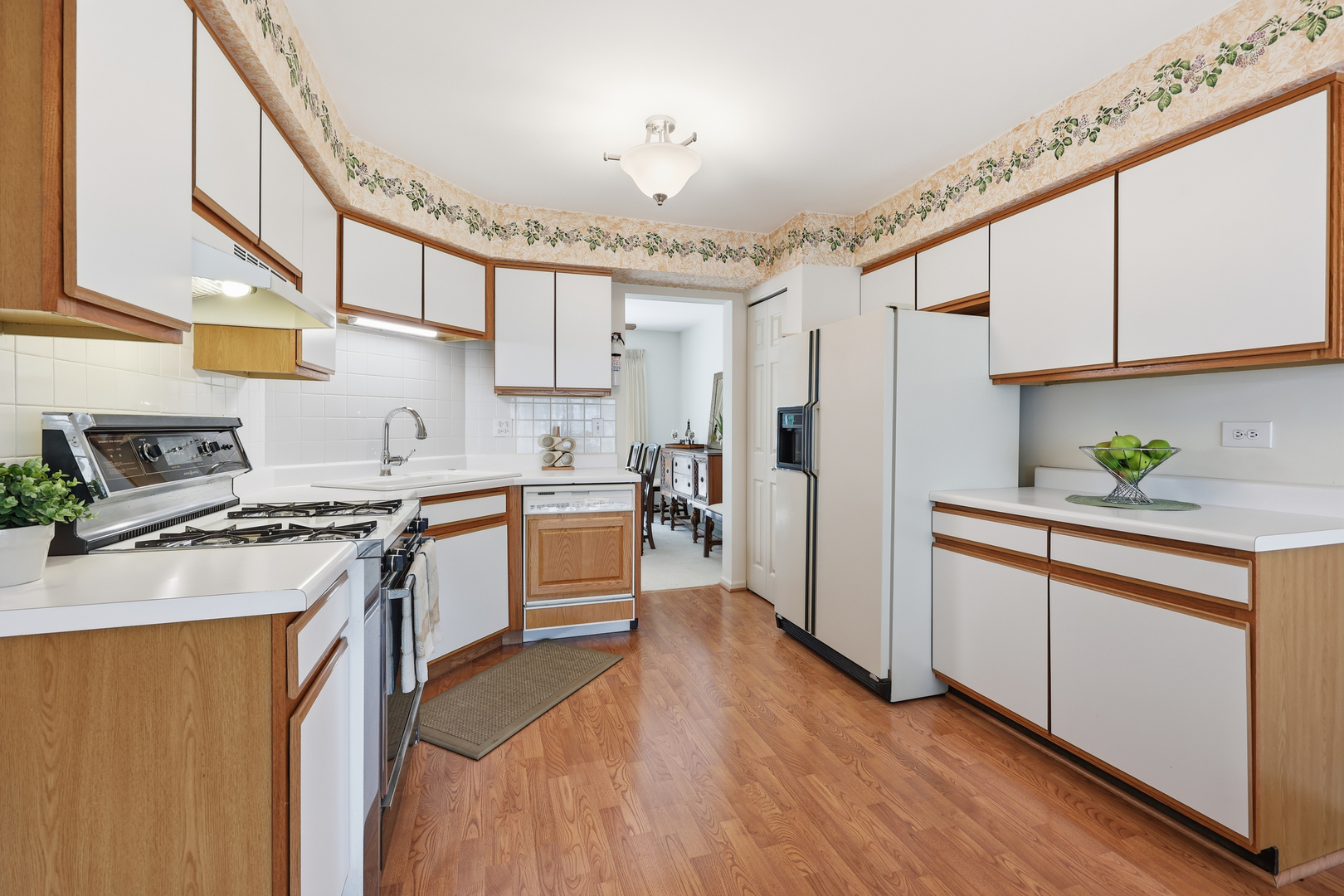 1537 Stevens Drive Property Photo 8