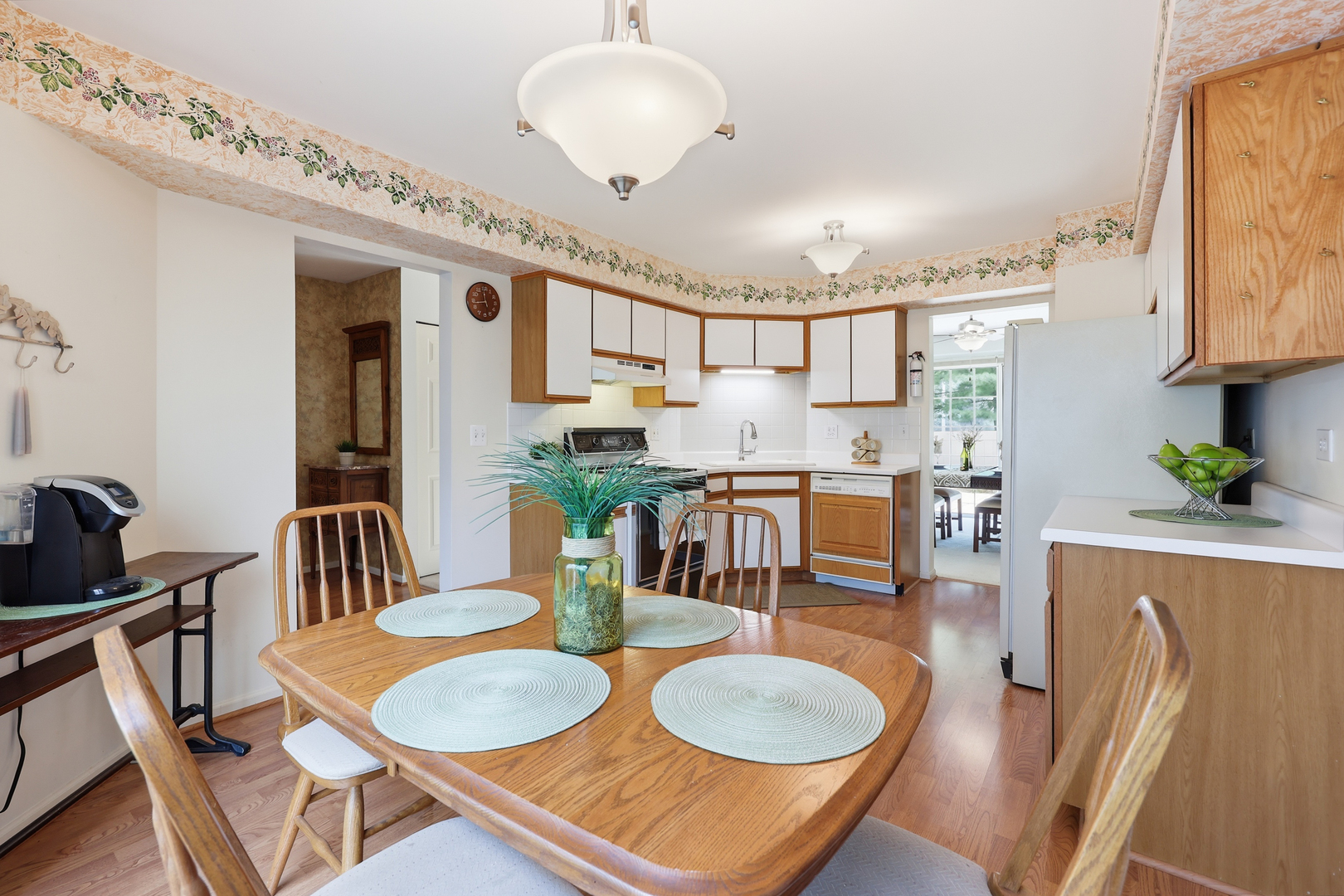 1537 Stevens Drive Property Photo 10