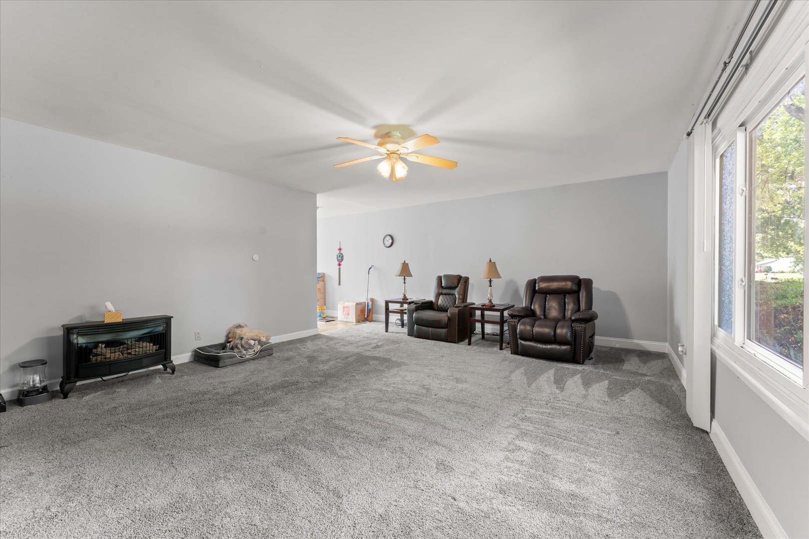 1416 Scottsdale Drive Property Photo 4