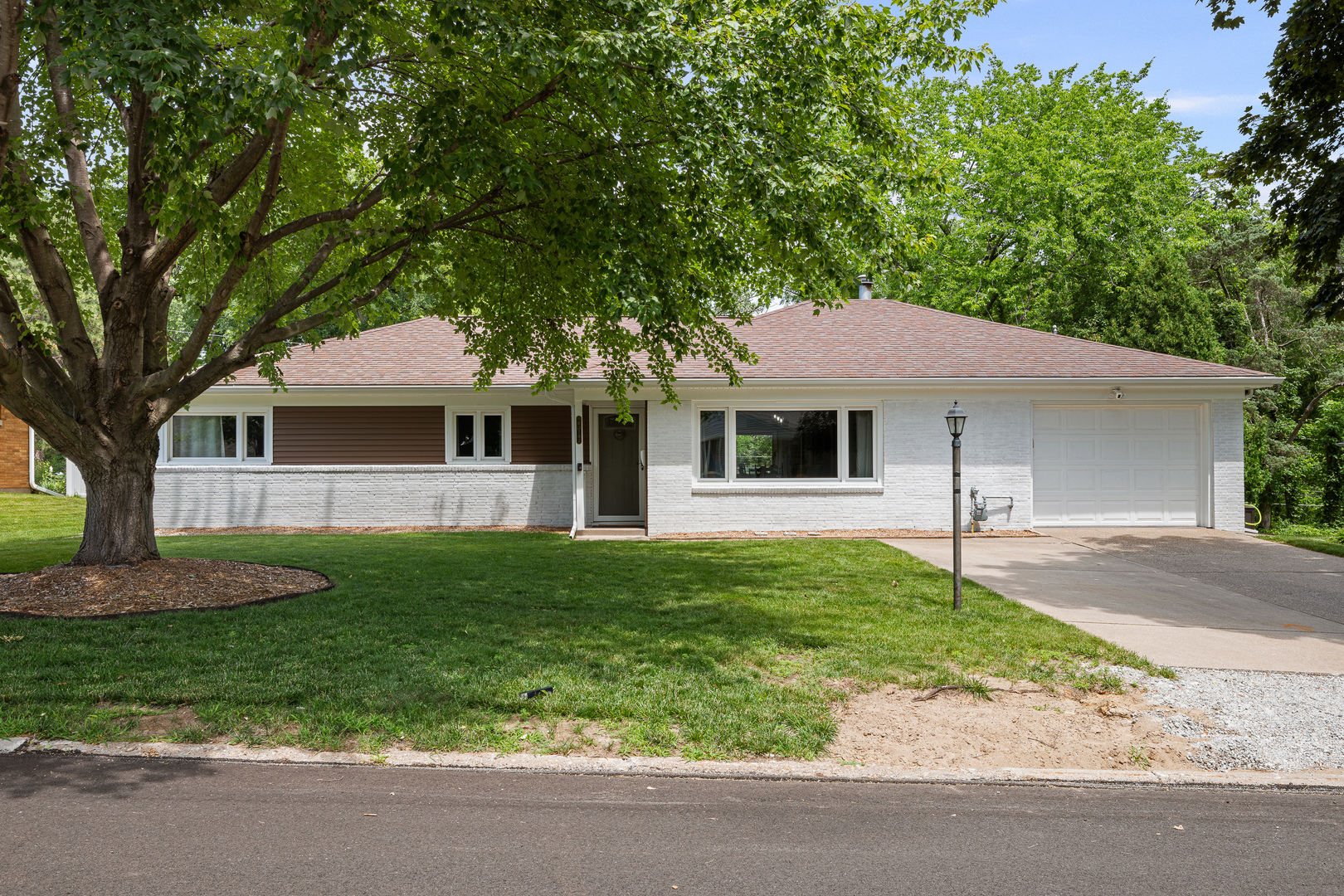 2517 37th Avenue Property Photo 1