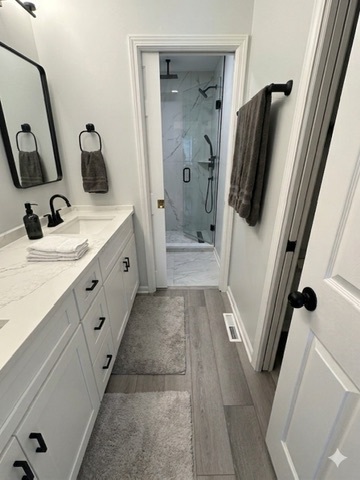 352 Bristol Lane Property Photo 8