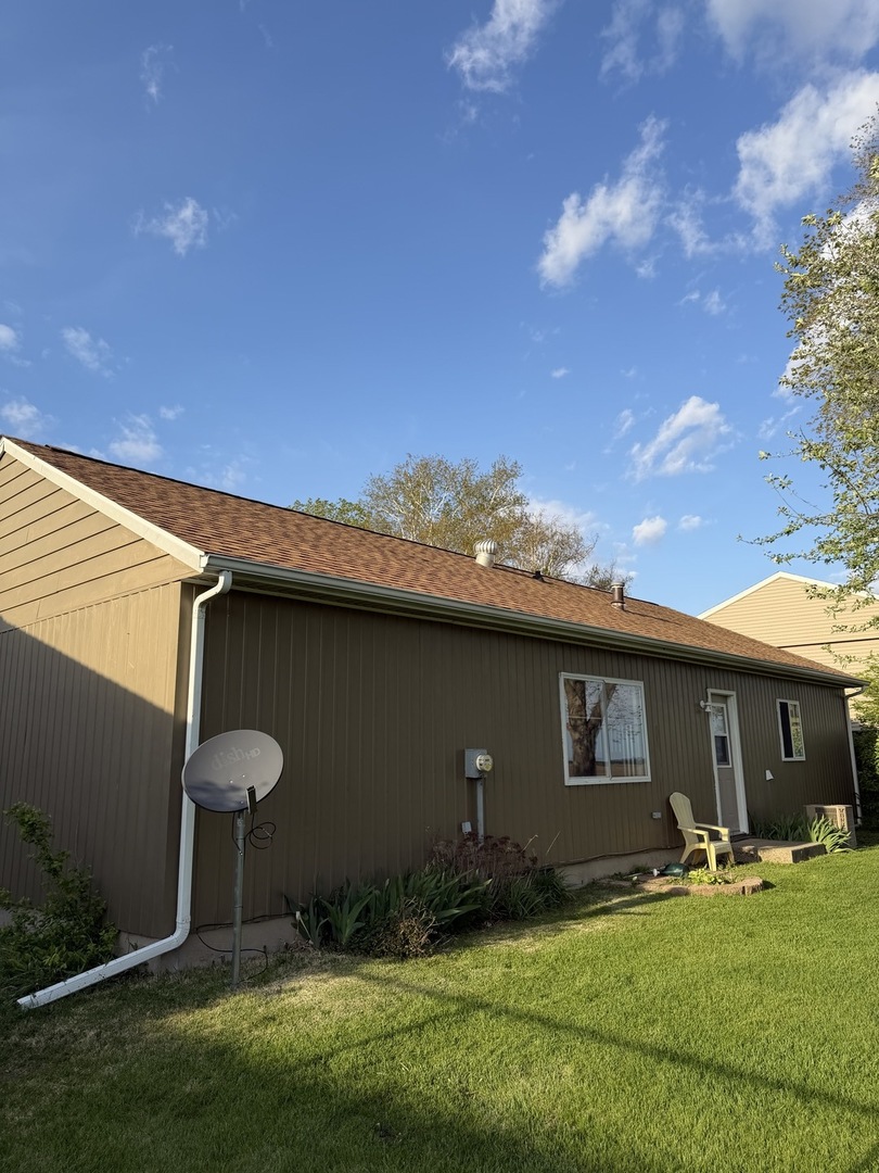 1129 E Main Street Property Photo 2