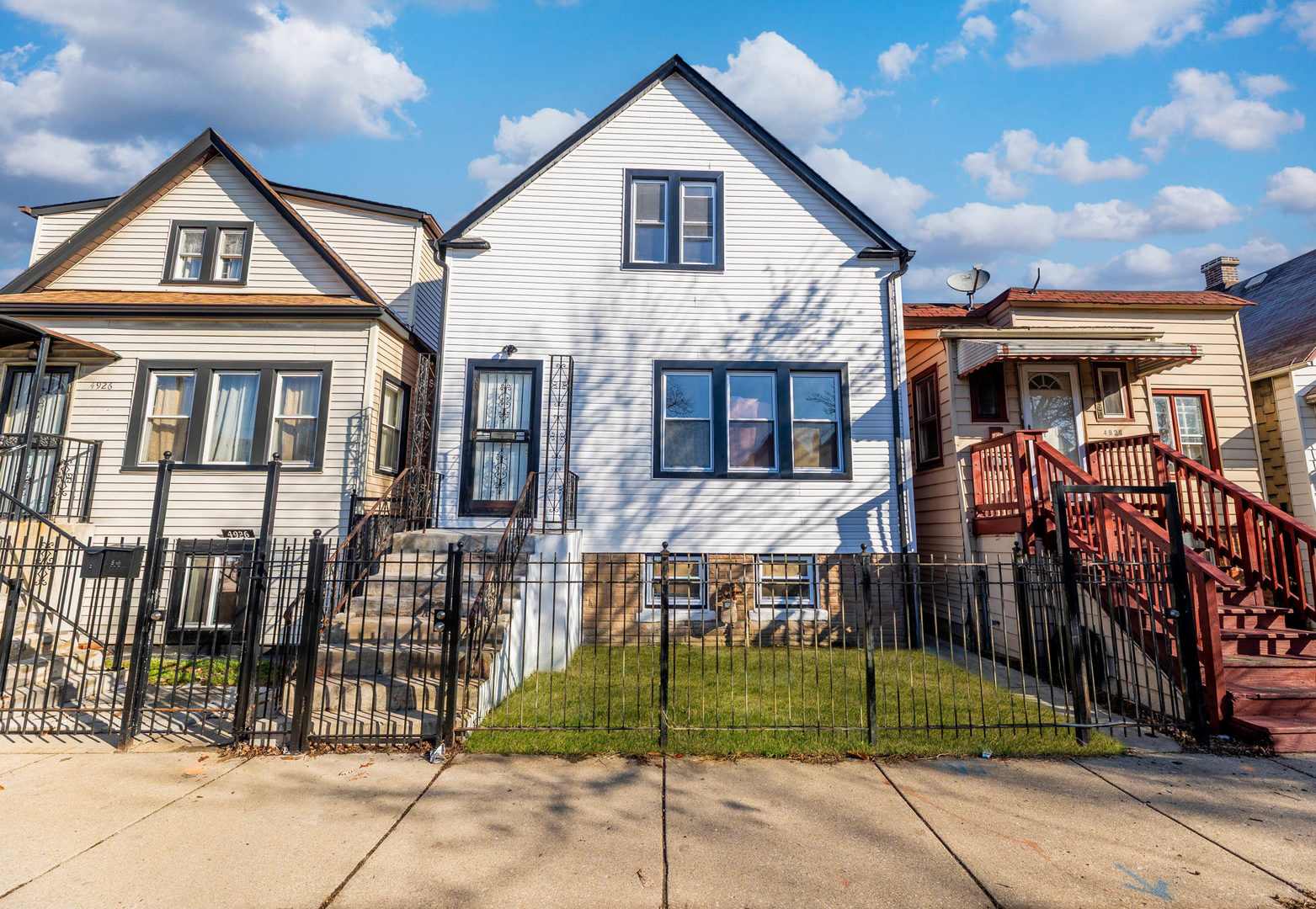4924 W Congress Parkway Property Photo 1