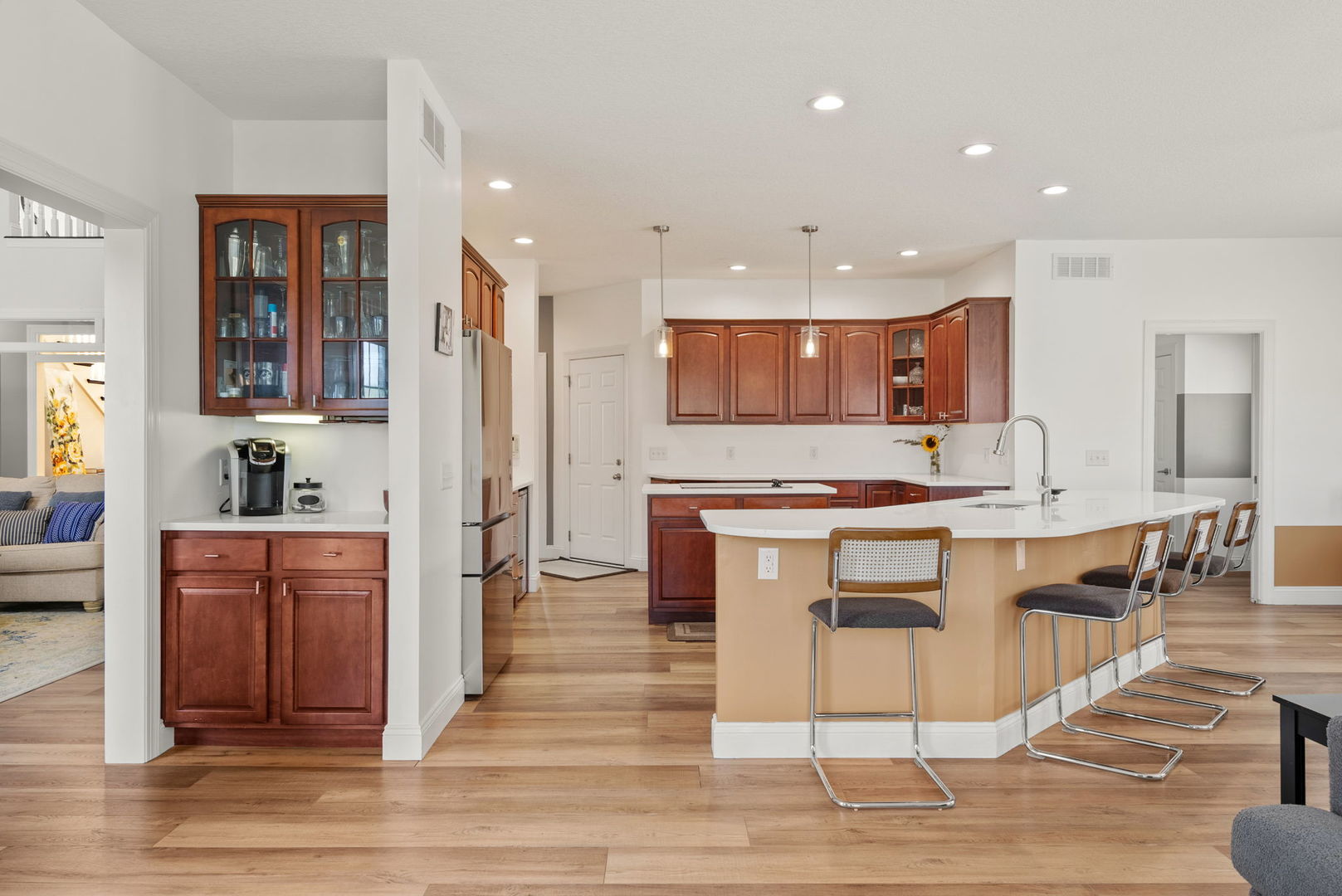 6404 Forest Road Property Photo 9
