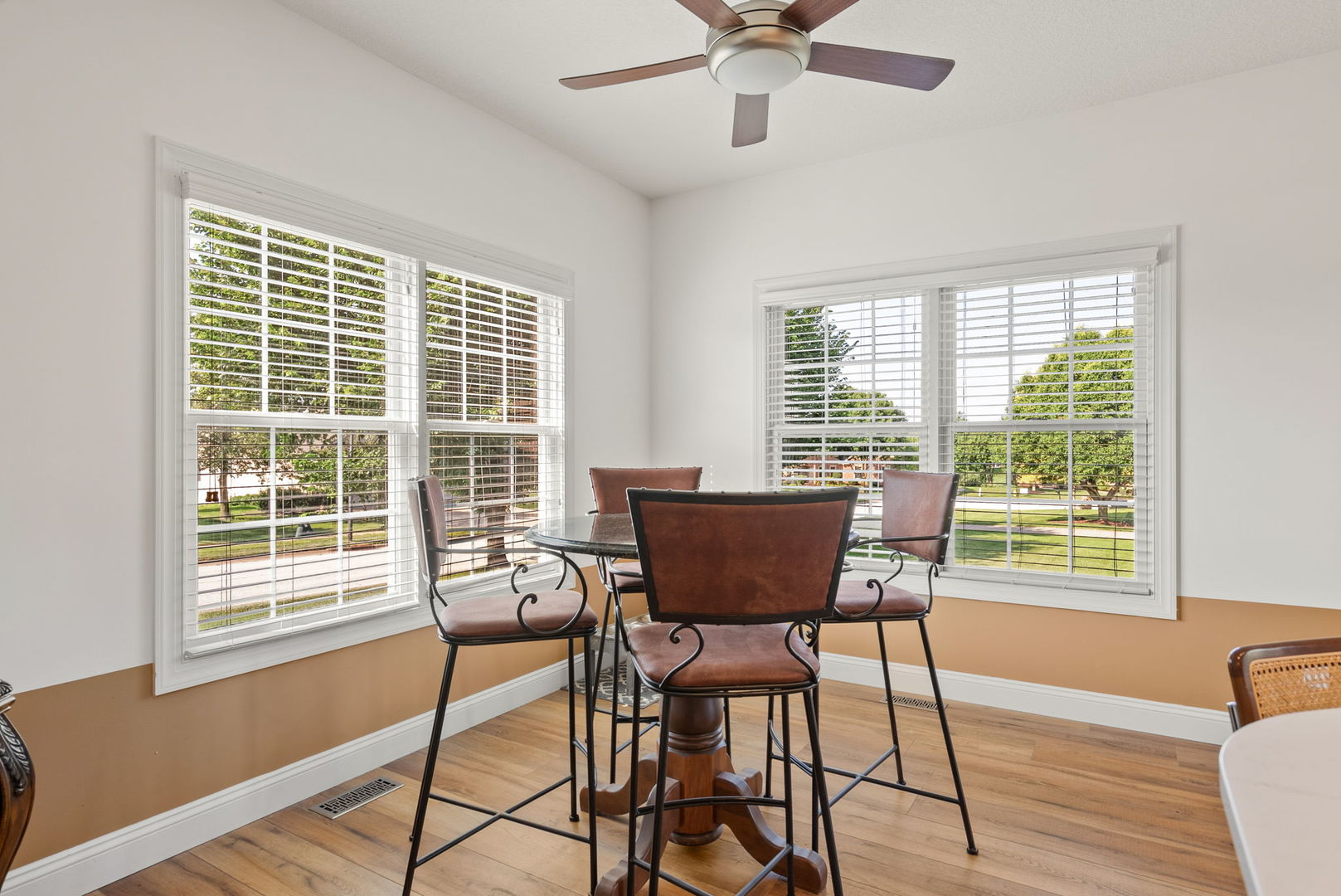 6404 Forest Road Property Photo 13