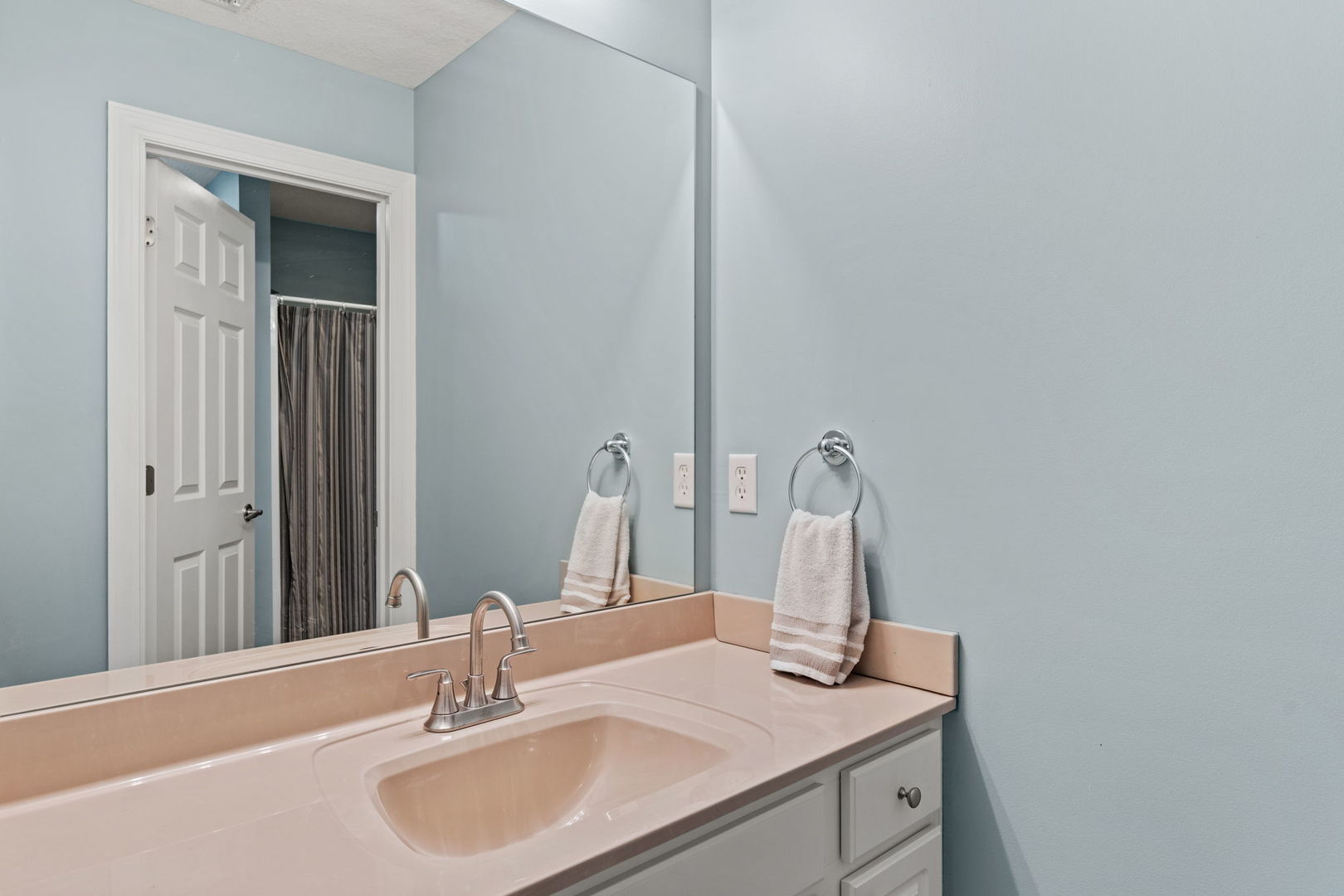 6404 Forest Road Property Photo 29