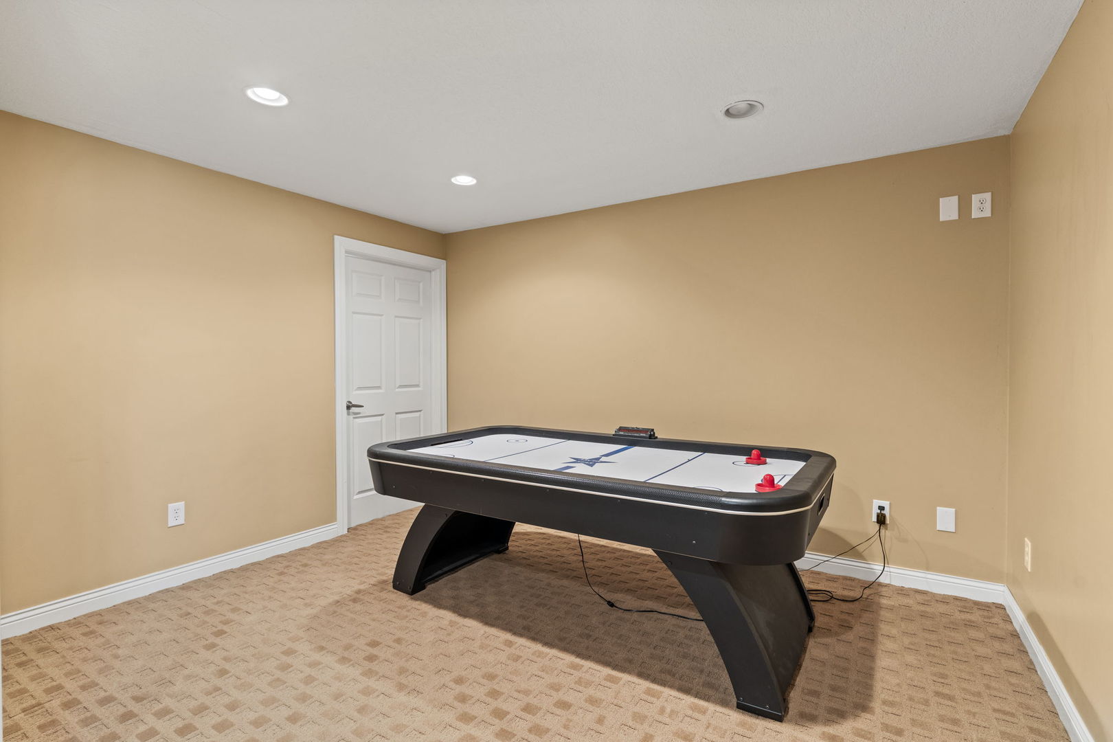 6404 Forest Road Property Photo 46