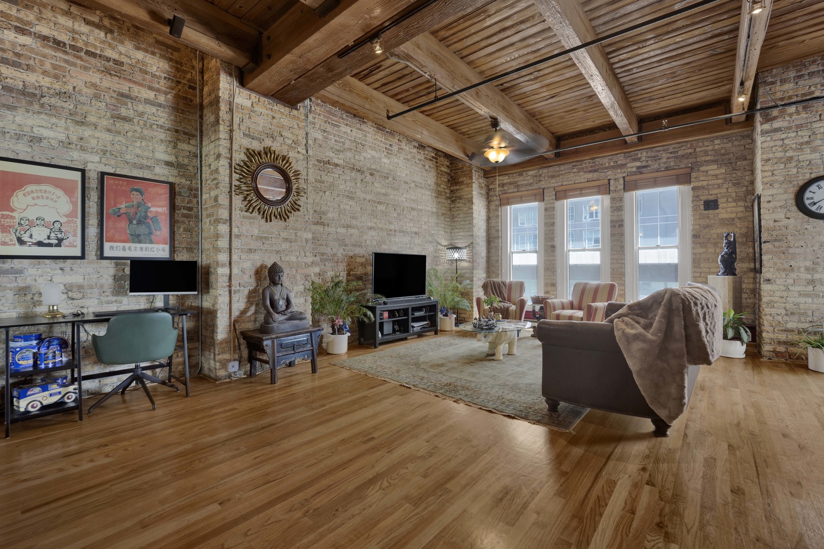 540 N Lake Shore Drive 225 Property Photo 3