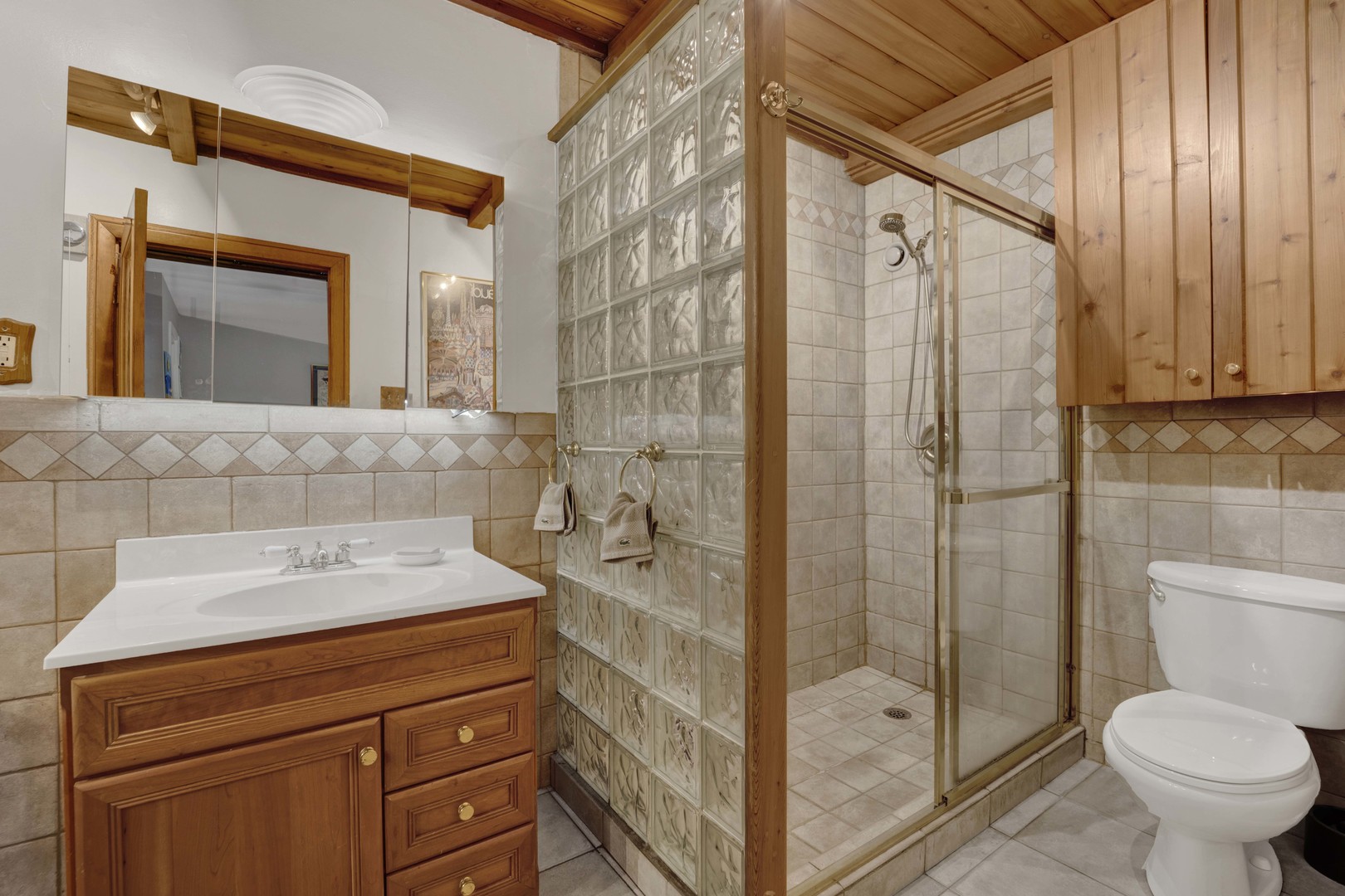 540 N Lake Shore Drive 225 Property Photo 14