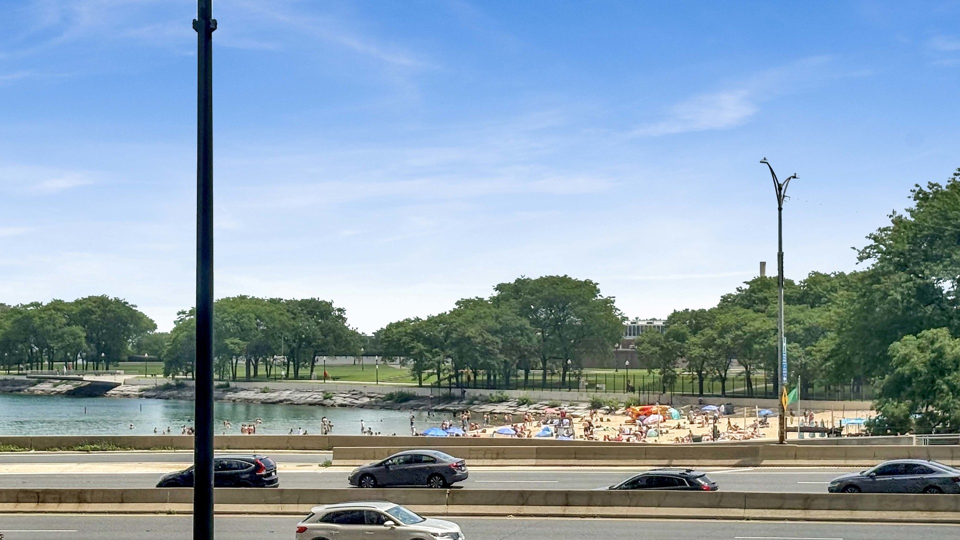 540 N Lake Shore Drive 225 Property Photo 27