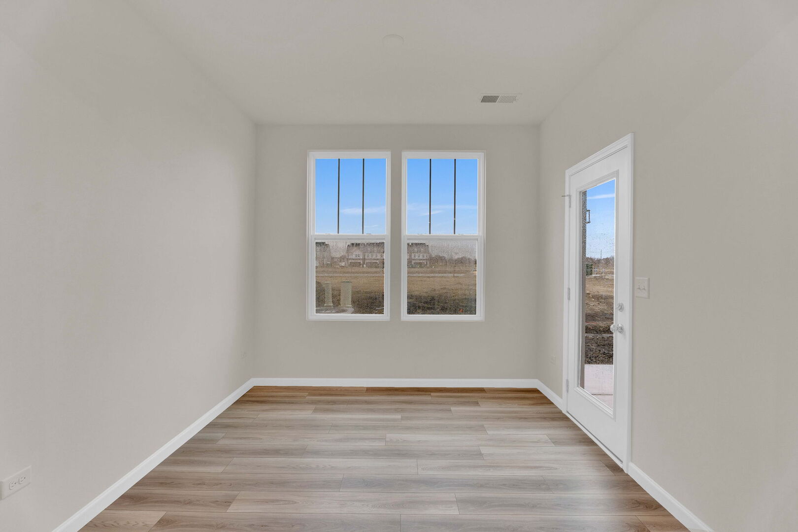 24442 W Alexis Lane 57378 Property Photo 15