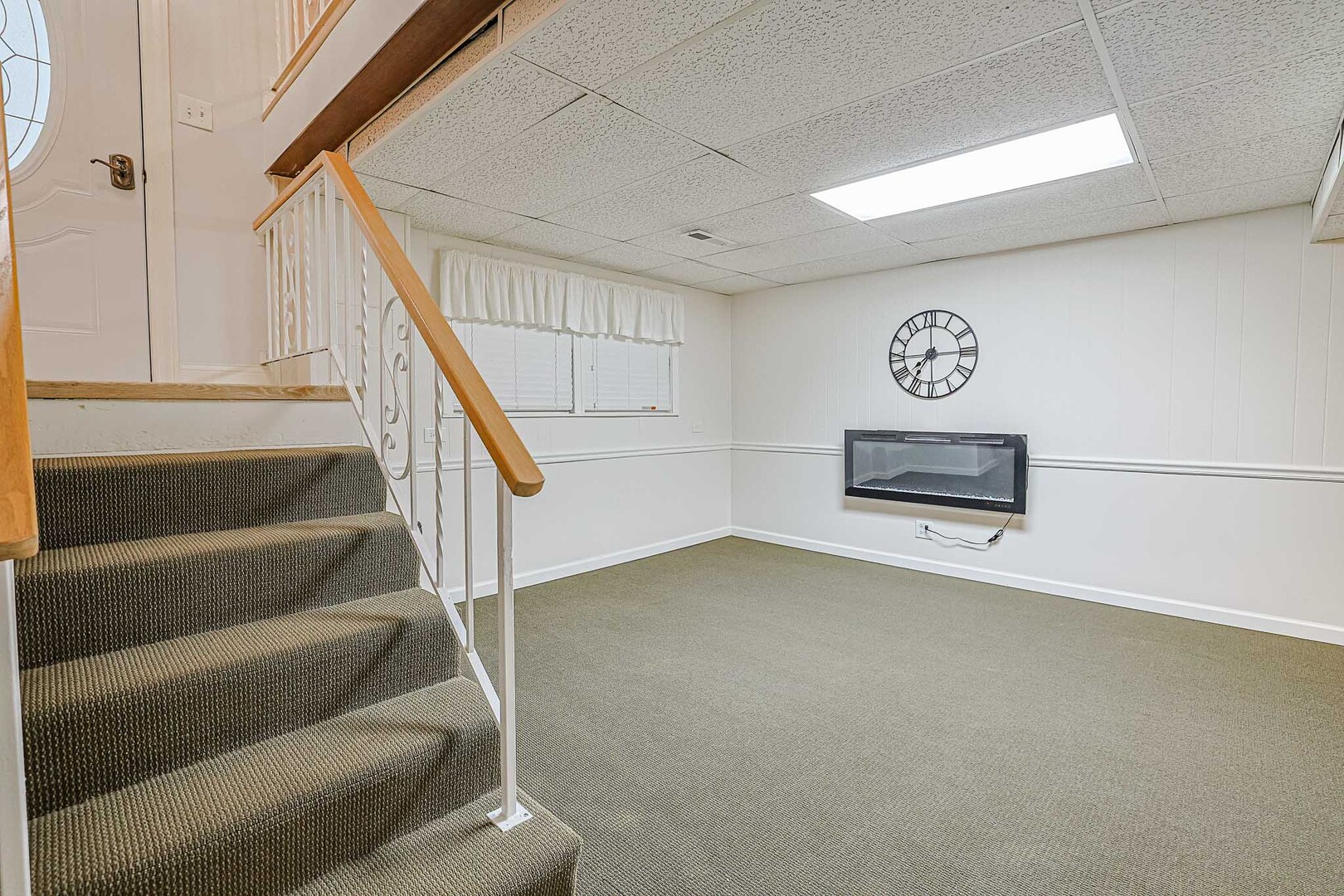 10120 Sunridge Drive Property Photo 8