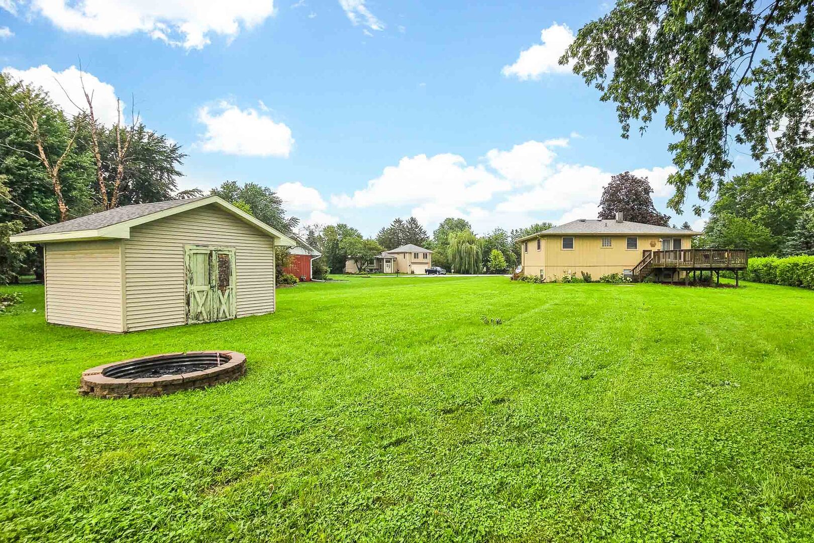 10120 Sunridge Drive Property Photo 28