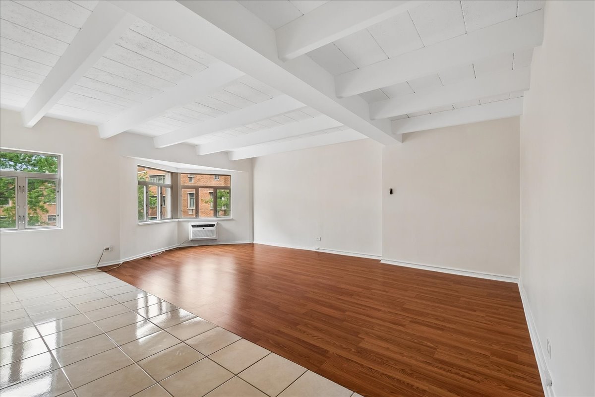1856 Sherman Avenue 6sc Property Photo 4