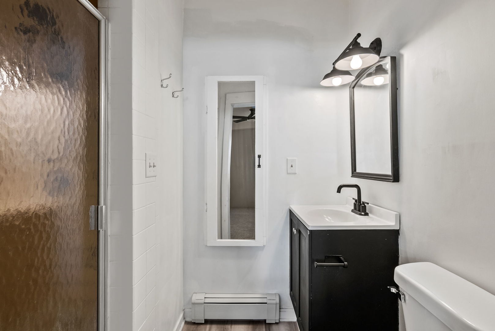 2415 Glen Place Property Photo 20