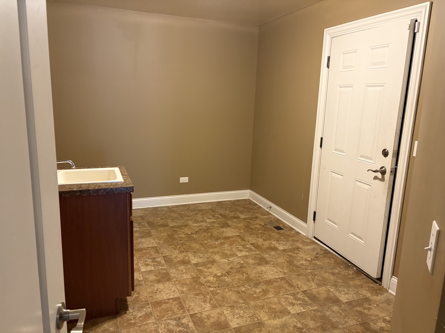 4521 203rd Street Property Photo 11
