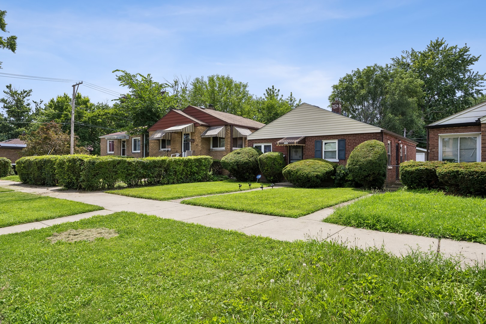 12910 S Green Street Property Photo 2