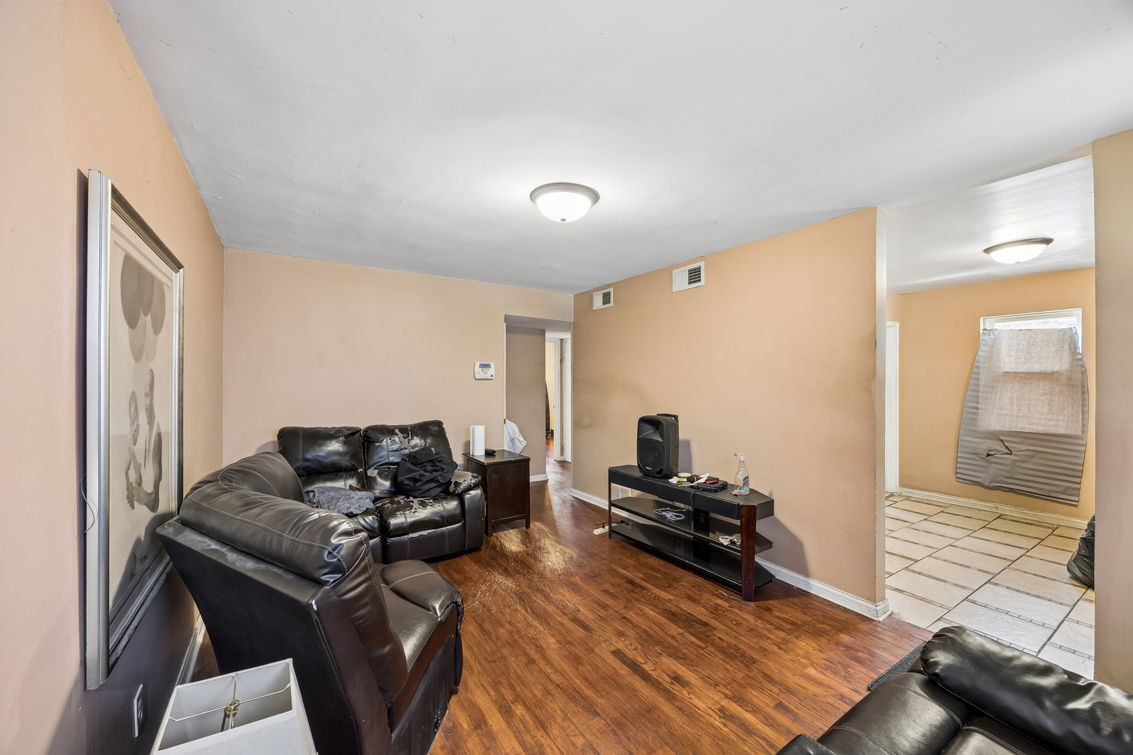12910 S Green Street Property Photo 4