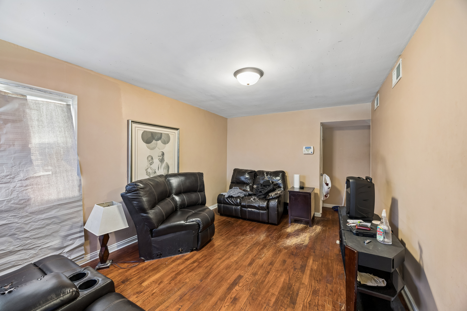 12910 S Green Street Property Photo 5