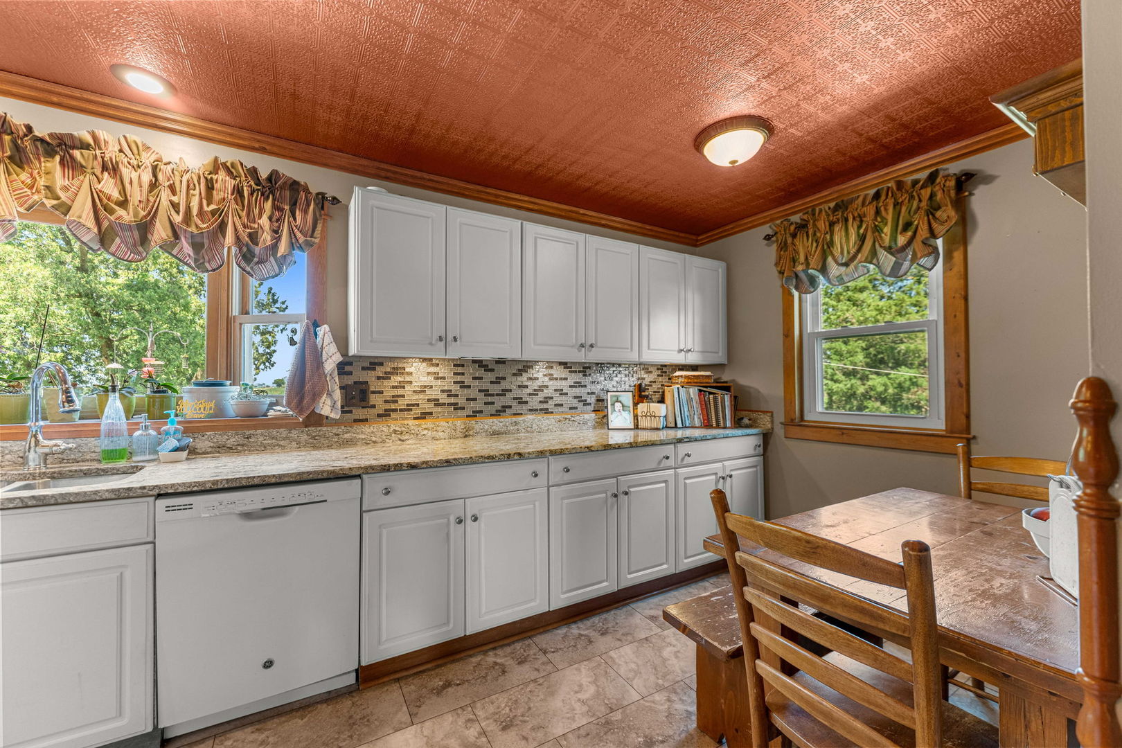 1392 Red Brick Road Property Photo 24