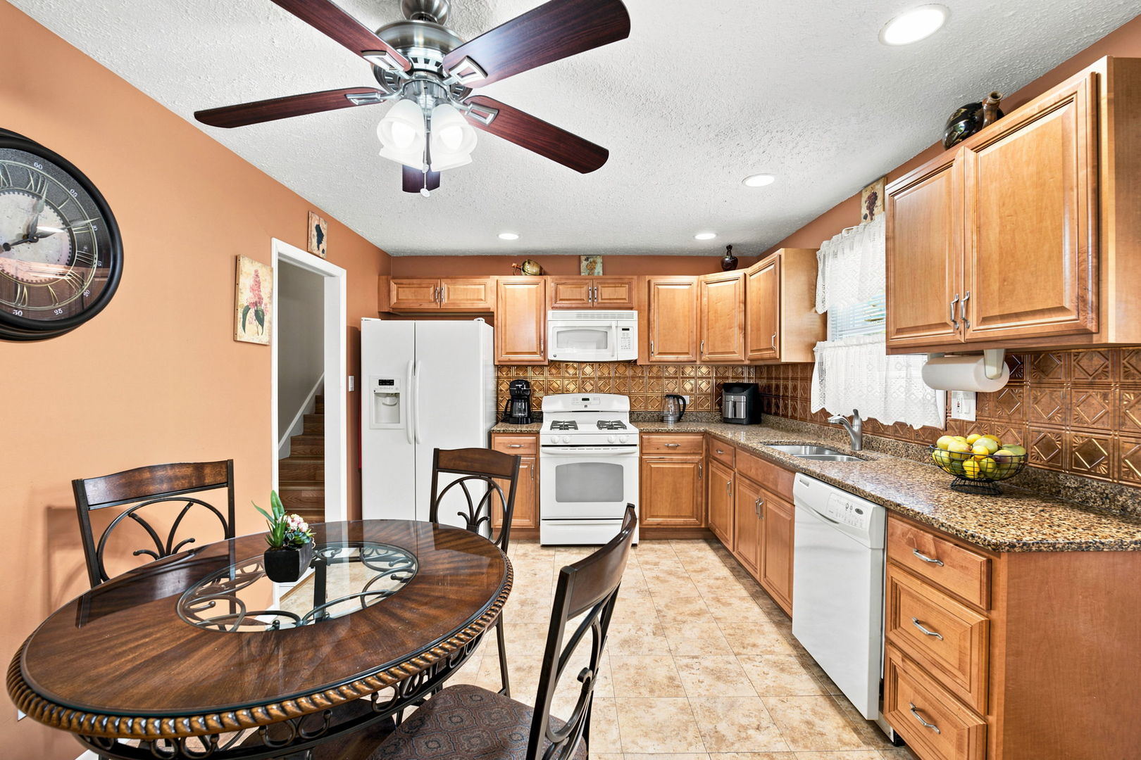 7804 Florence Avenue Property Photo 14