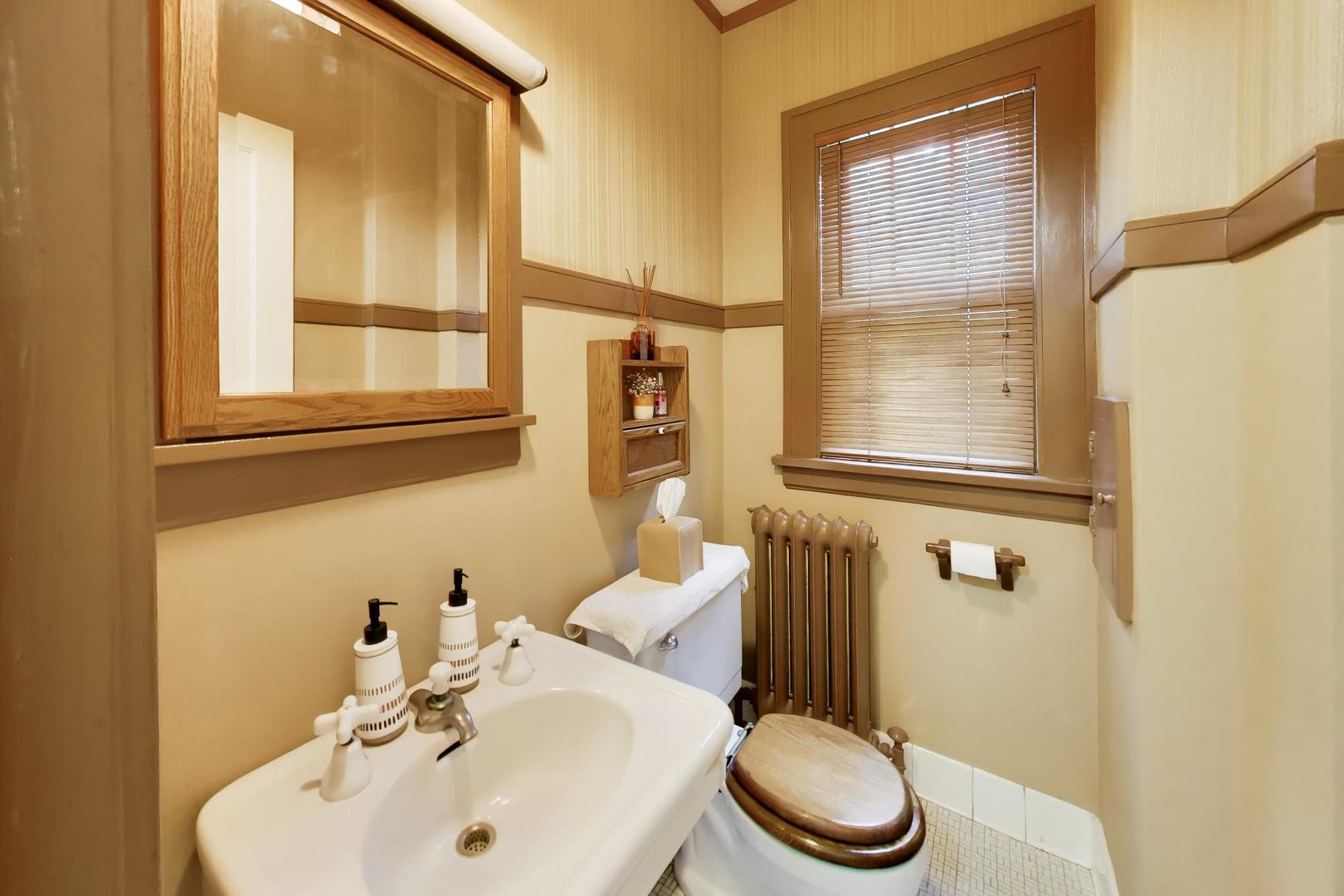 612 Ridge Avenue Property Photo 14