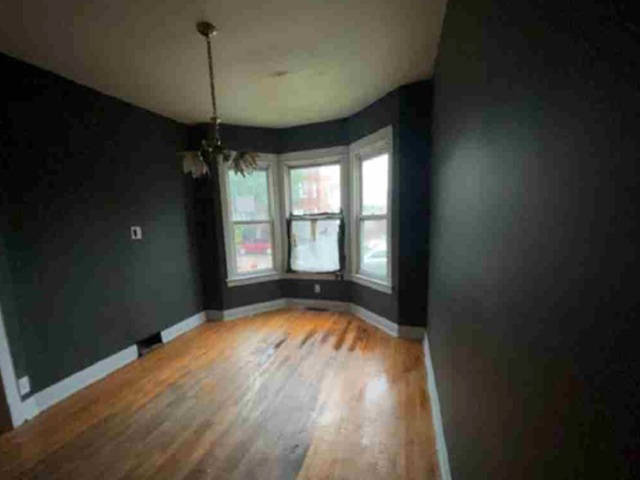 3230 W 62nd Place Property Photo 8