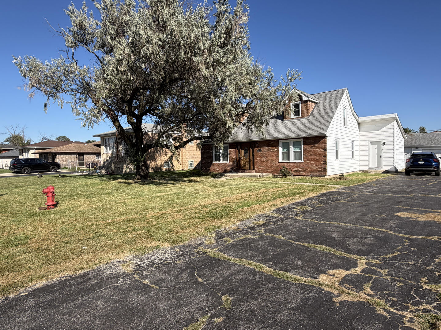 7700 W 83rd Street Property Photo 1