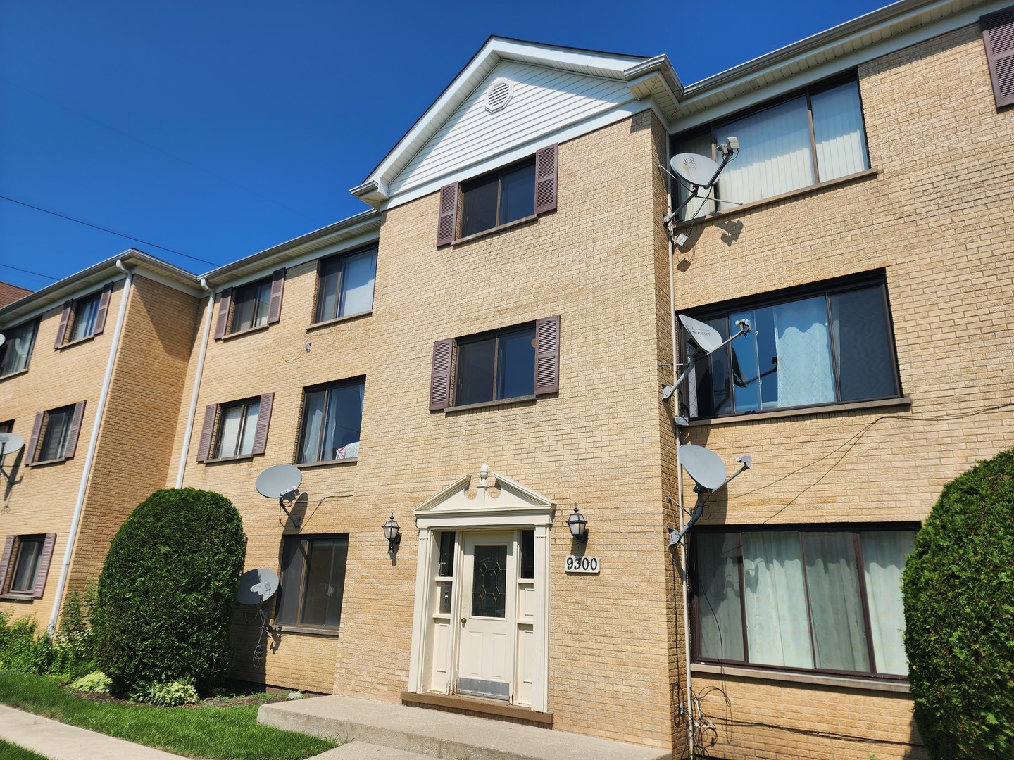 9300 Hamilton Court D1 Property Photo 13