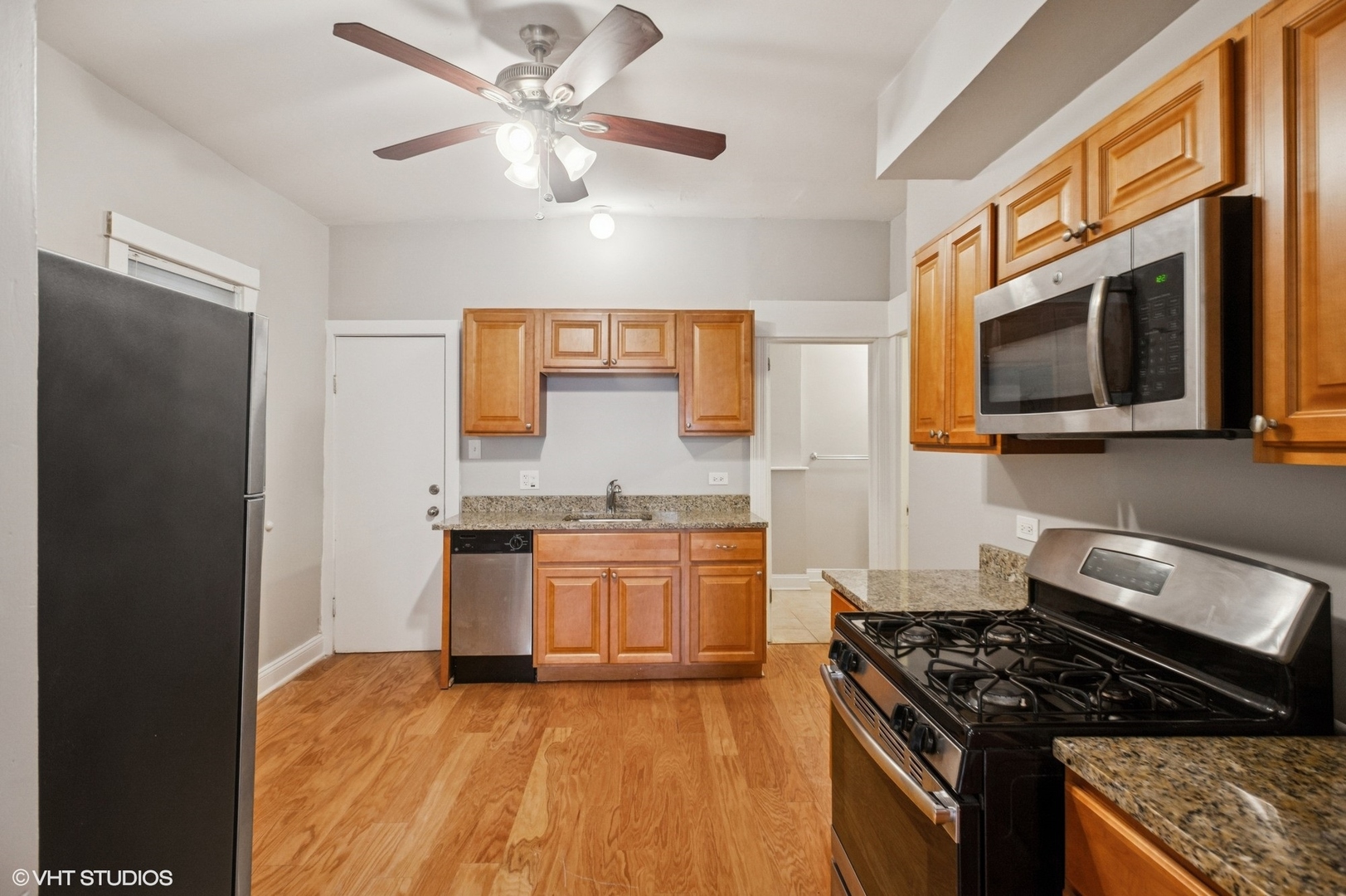 1702 N Campbell Avenue Property Photo 5