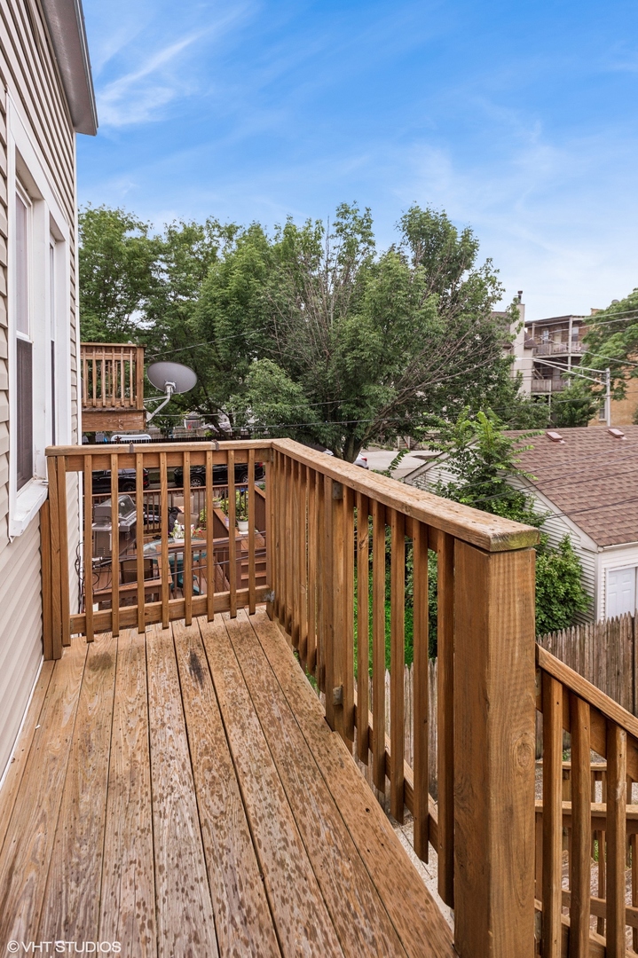 1702 N Campbell Avenue Property Photo 14