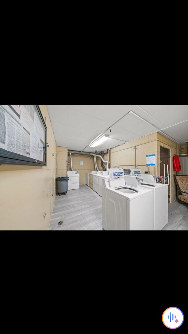 7945 S Oketo Avenue 205 Property Photo 12