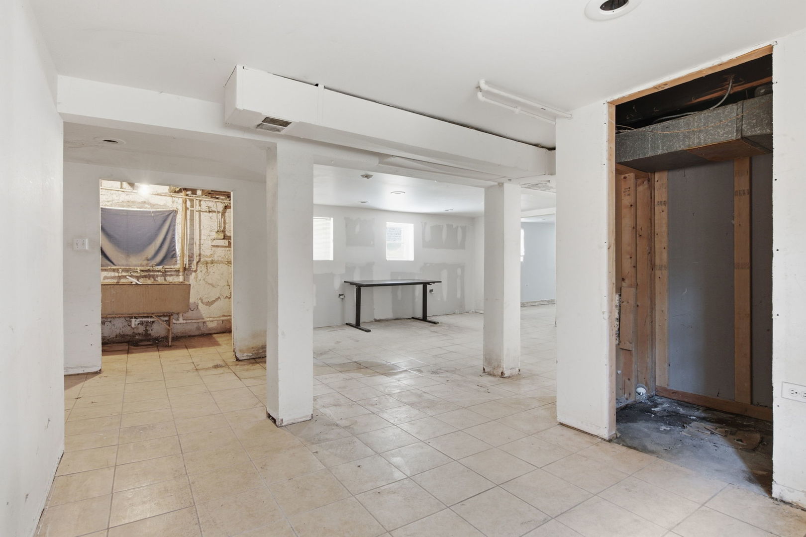 1112 S Taylor Avenue Property Photo 17