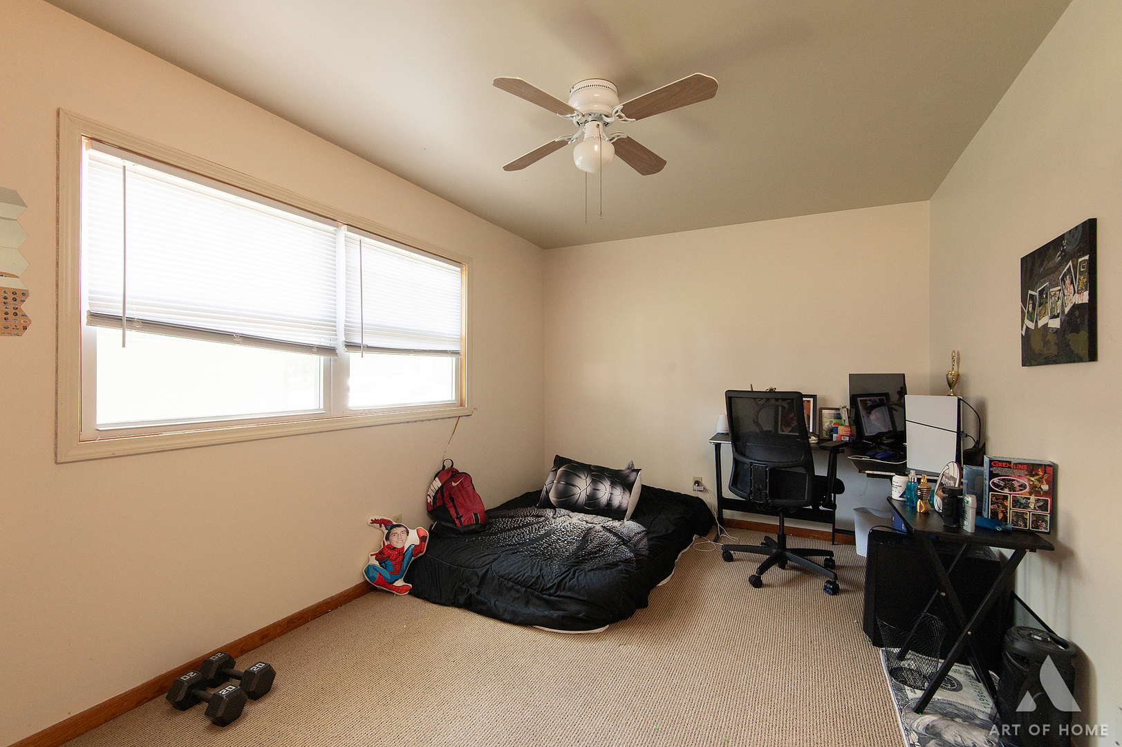 220 E 15th Street 1 Property Photo 12