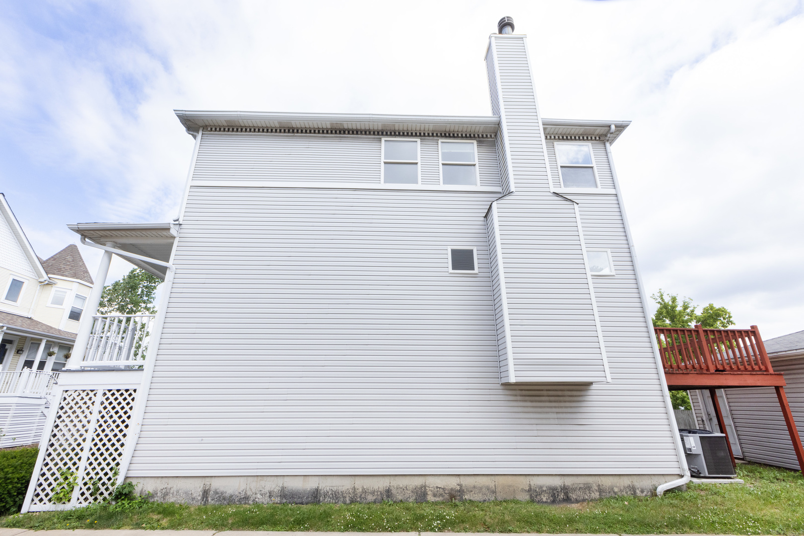 4257 N Kolmar Avenue Property Photo 5