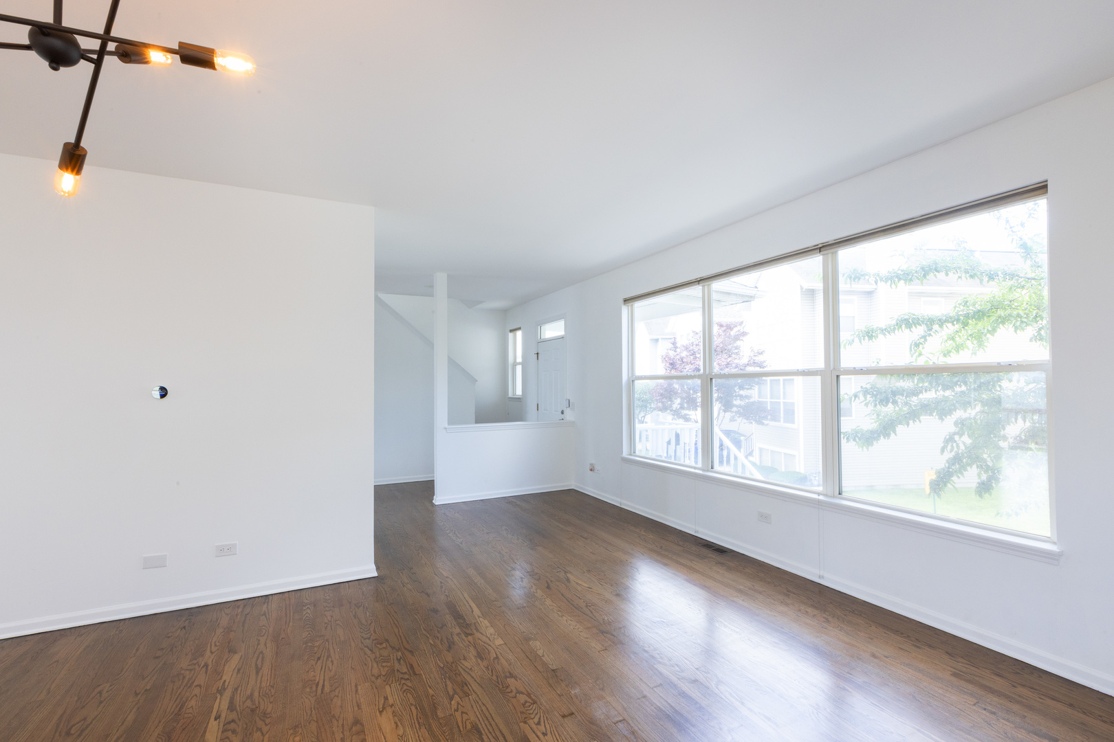 4257 N Kolmar Avenue Property Photo 19