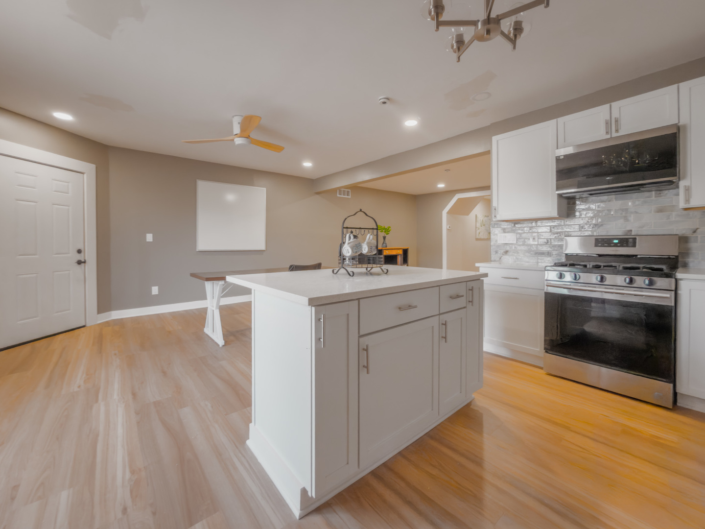 3304 W State Street Property Photo 5