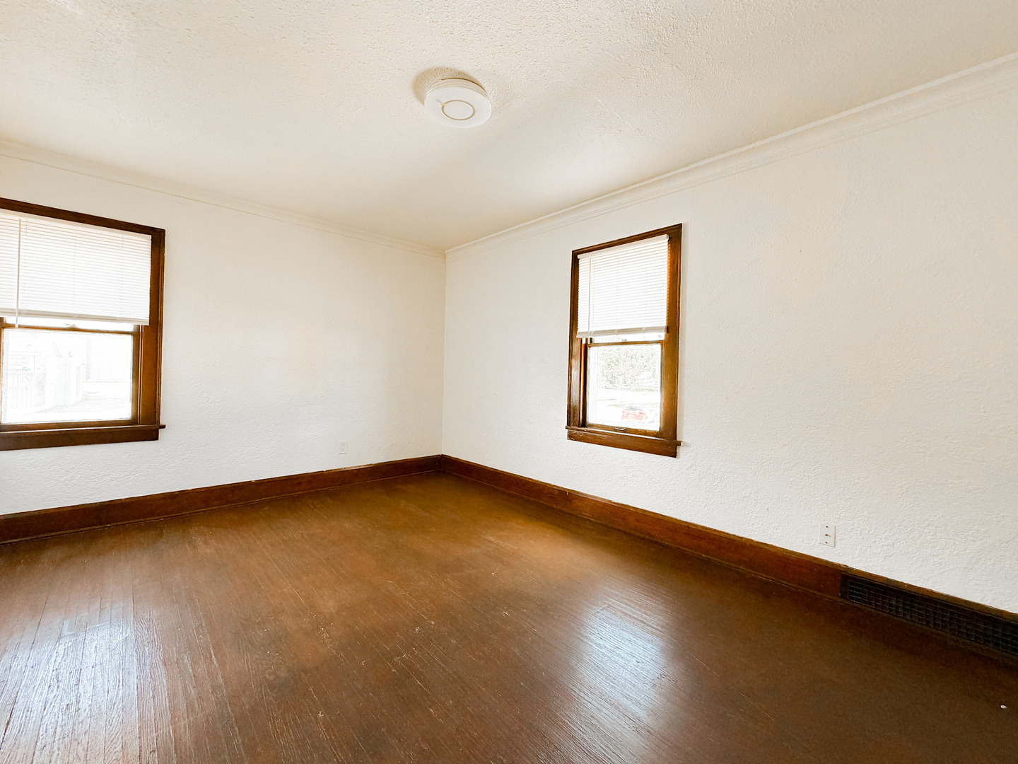 3304 W State Street Property Photo 34