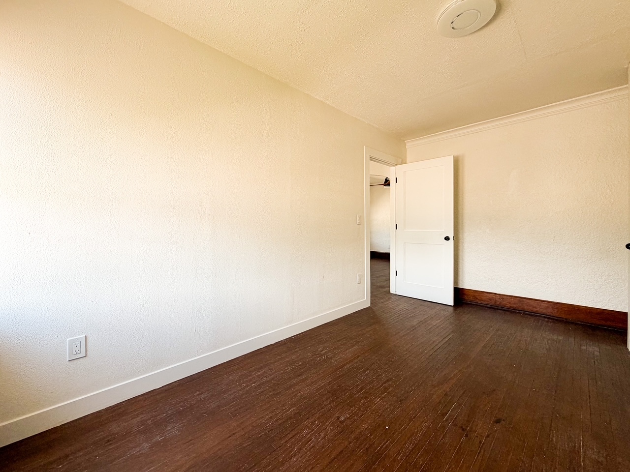 3304 W State Street Property Photo 35