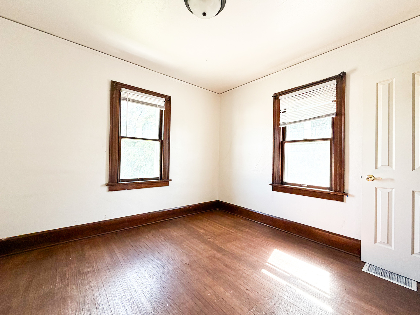 3304 W State Street Property Photo 37