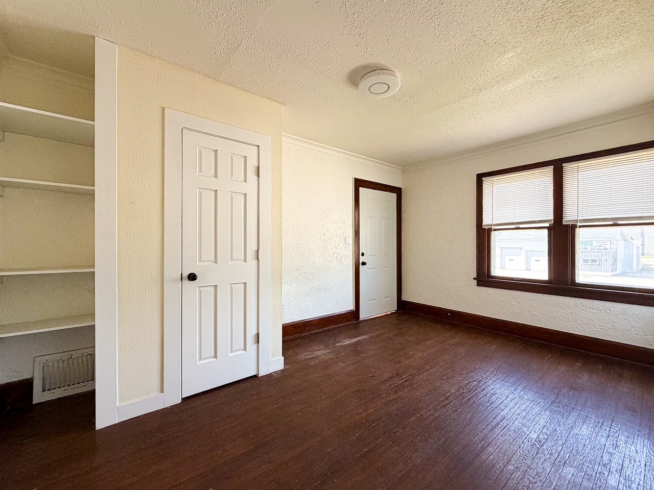 3304 W State Street Property Photo 42