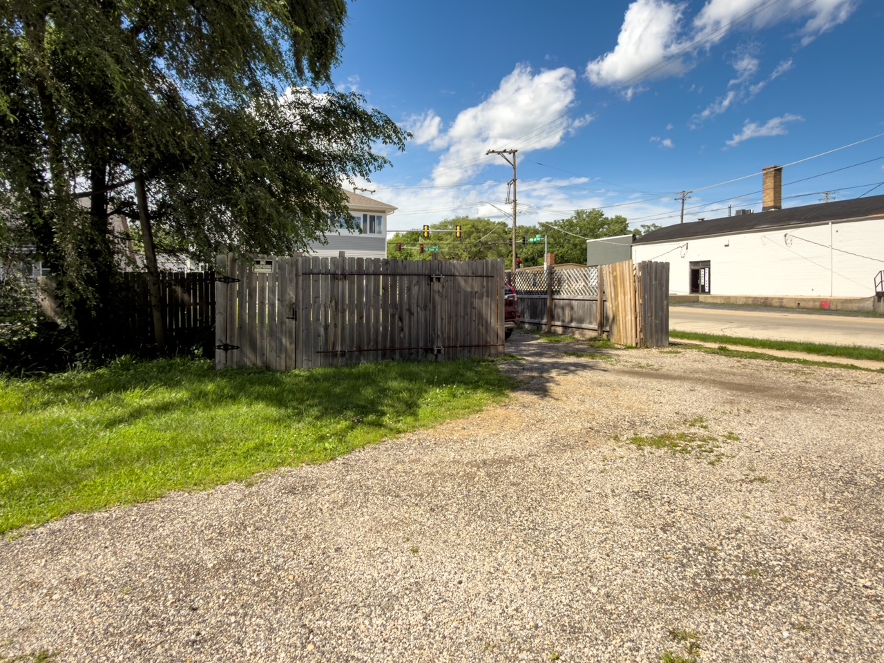 3304 W State Street Property Photo 44
