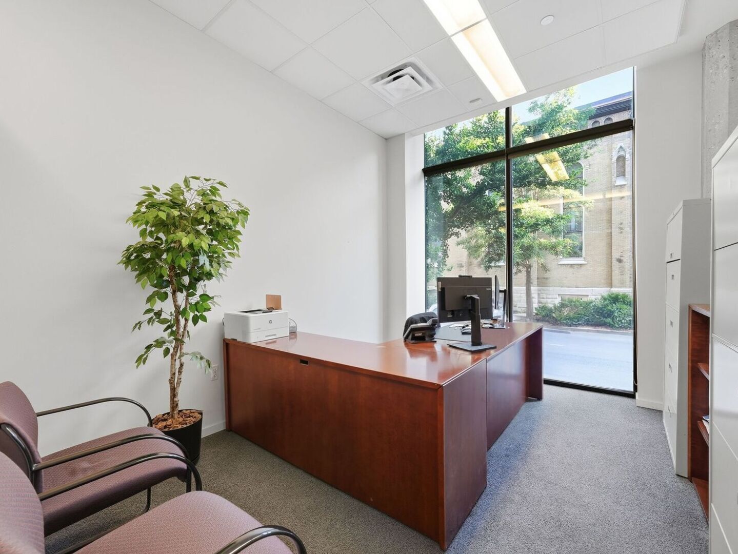 210 S Desplaines Street Property Photo 8