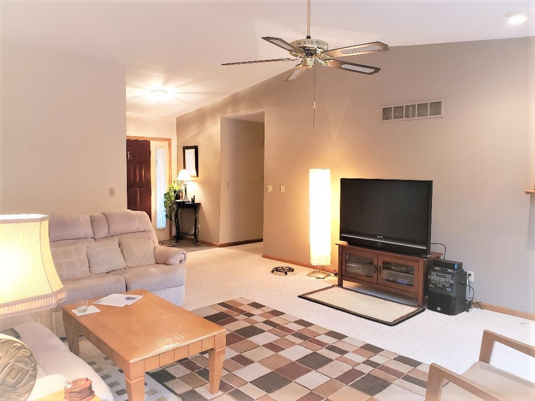 416 Red Wing Lane Property Photo 2