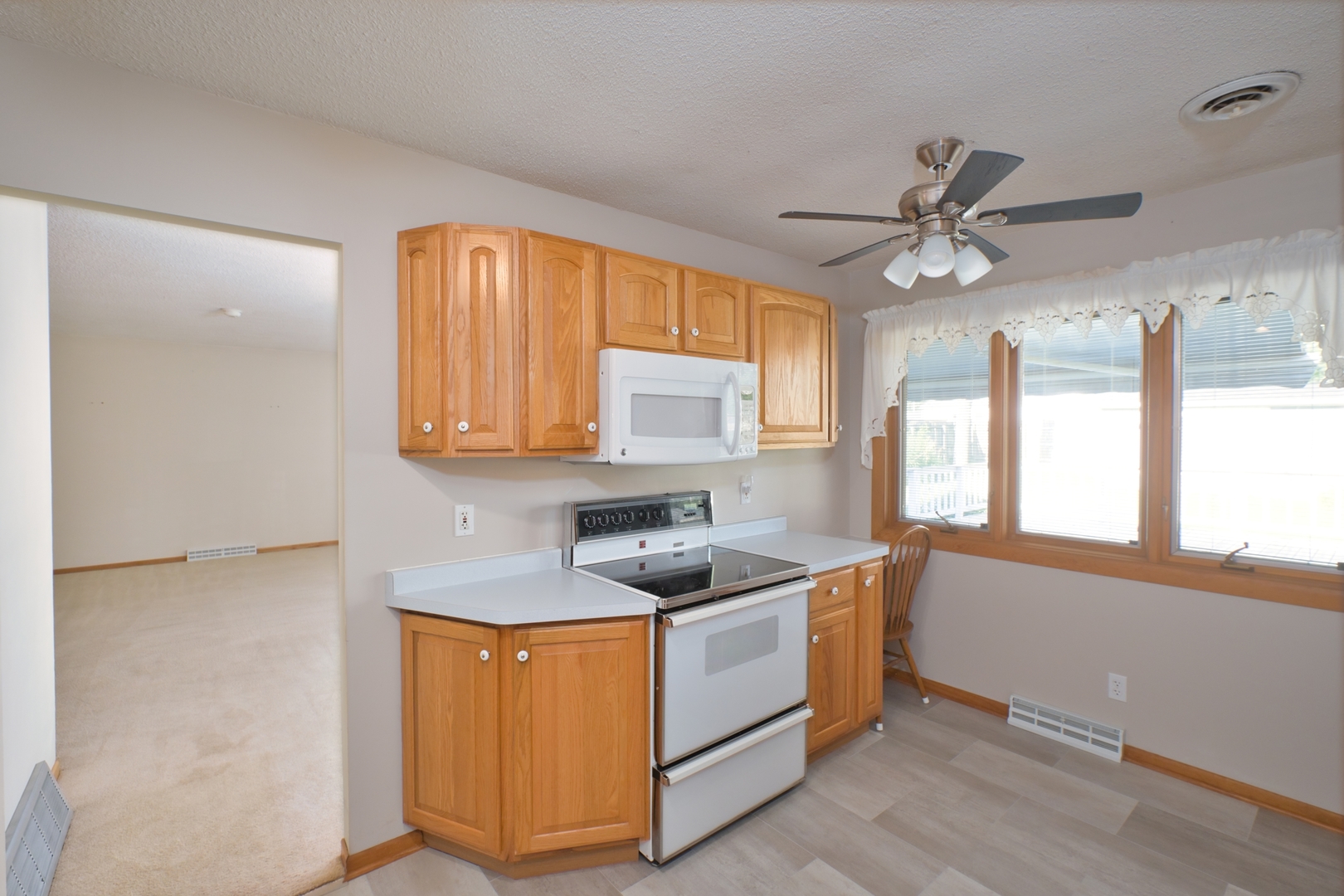 1029 N 13th Street Property Photo 10