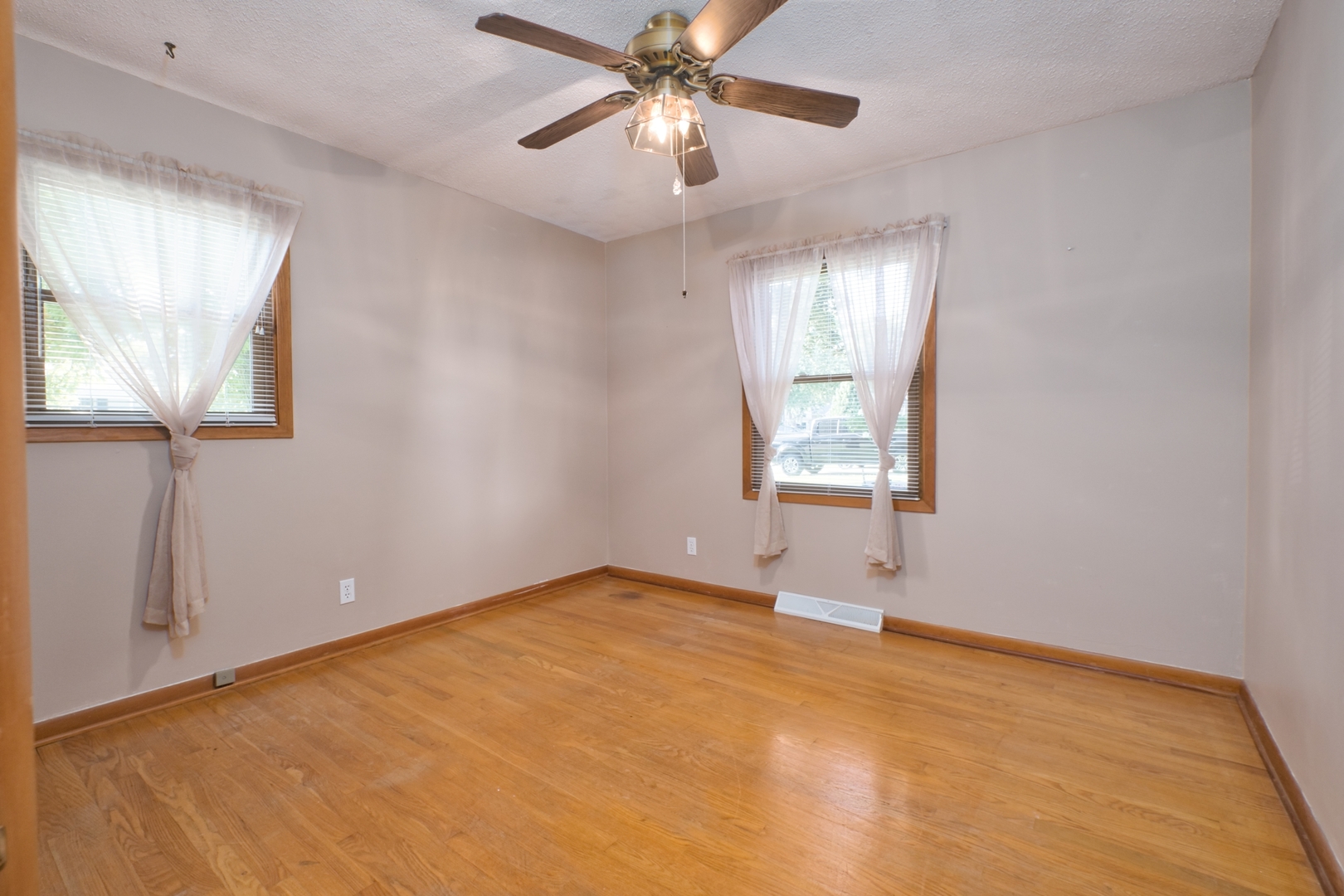 1029 N 13th Street Property Photo 13