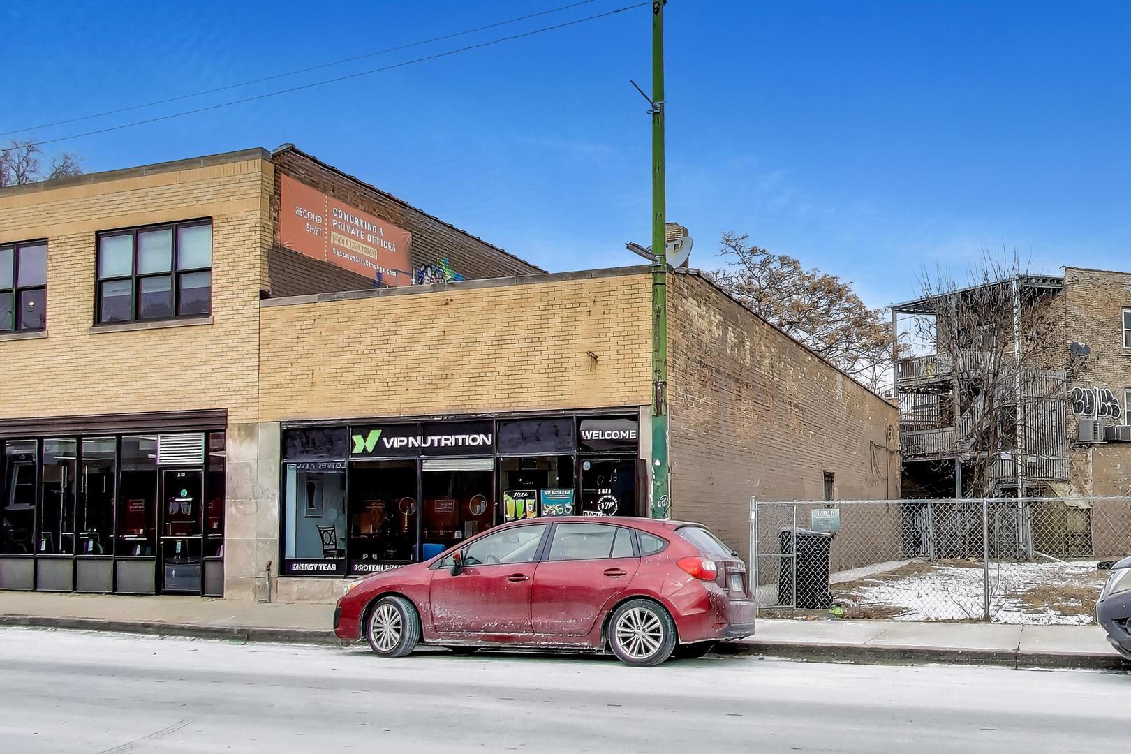 3426 W Diversey Avenue Property Photo 4
