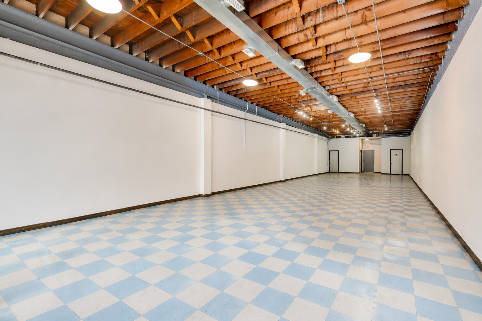 3426 W Diversey Avenue Property Photo 6